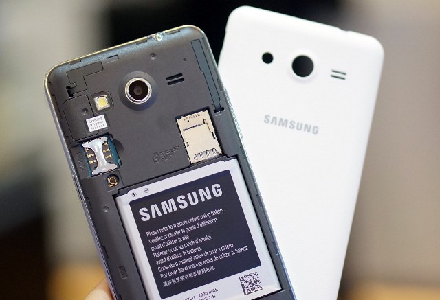 Samsung Galaxy Core 2 hỗ trợ 2 SIM, pin 2000mAh