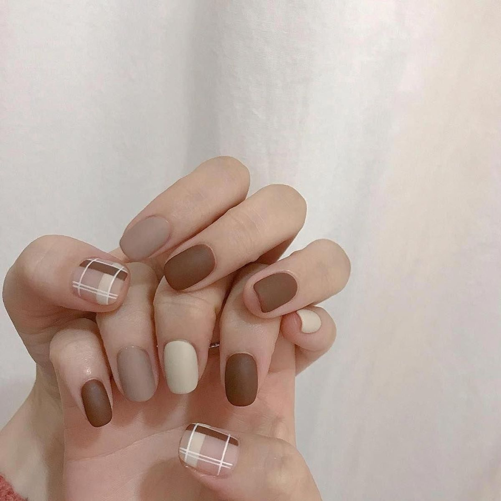 Mẫu nail sơn lì bắt trend