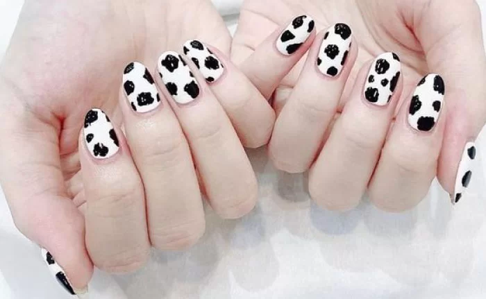 Nail bò sữa dễ thương 