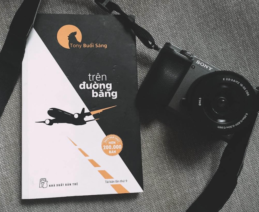 Sách Trên đường băng