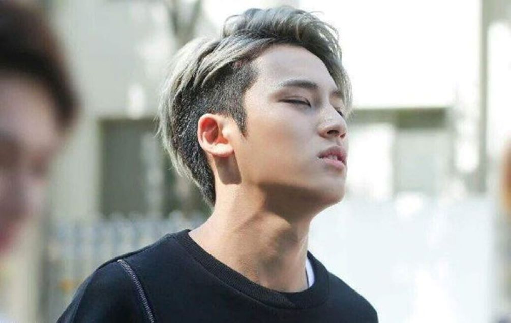 Kiểu tóc mohican đang dần trở thành biểu tượng của phái nam tại Hàn Quốc