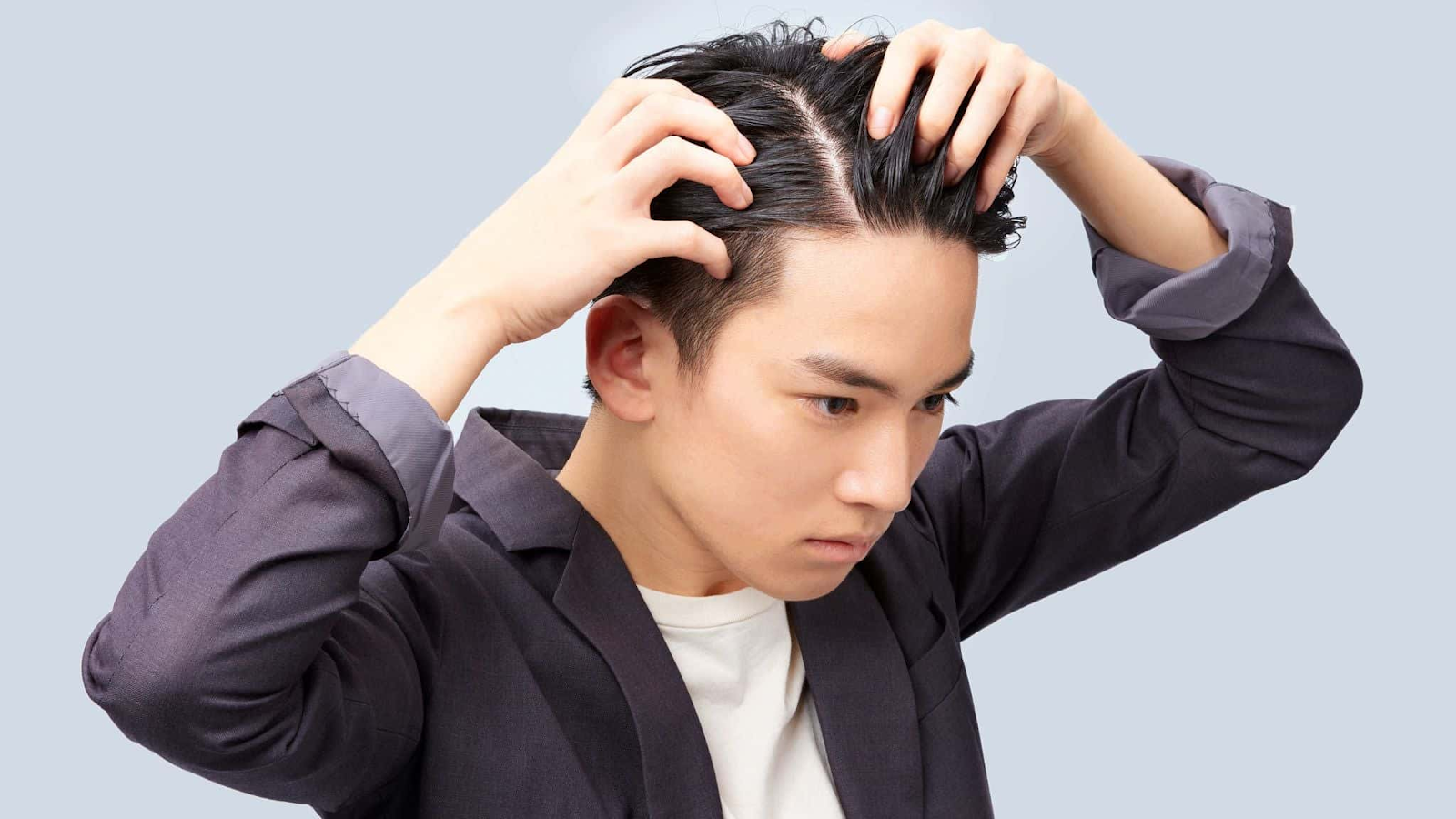 Tóc 7 3 truyền thống vẫn chưa tồn tại tín hiệu giảm nhiệt