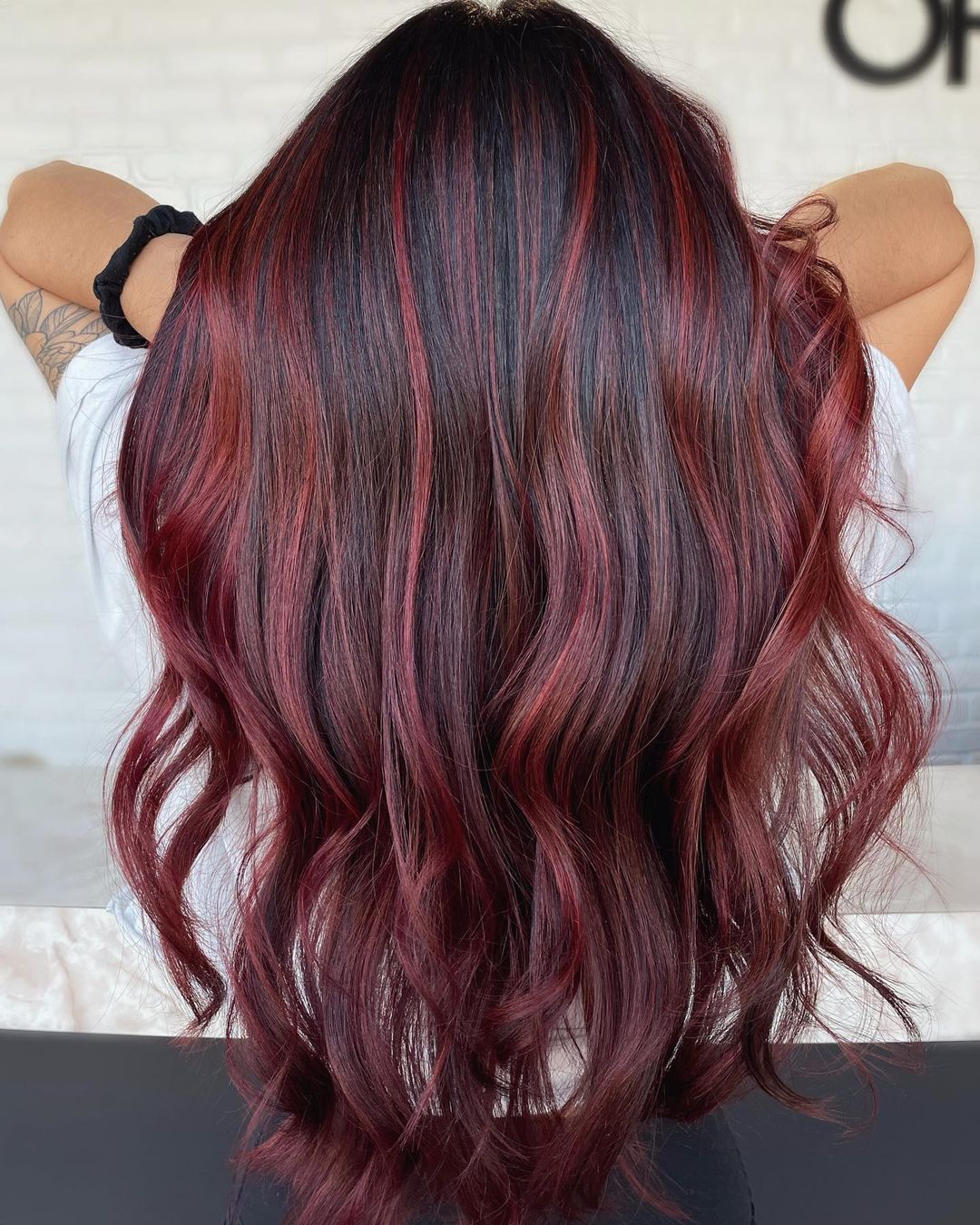Kiểu tóc highlight nâu đỏ gay quốc dân