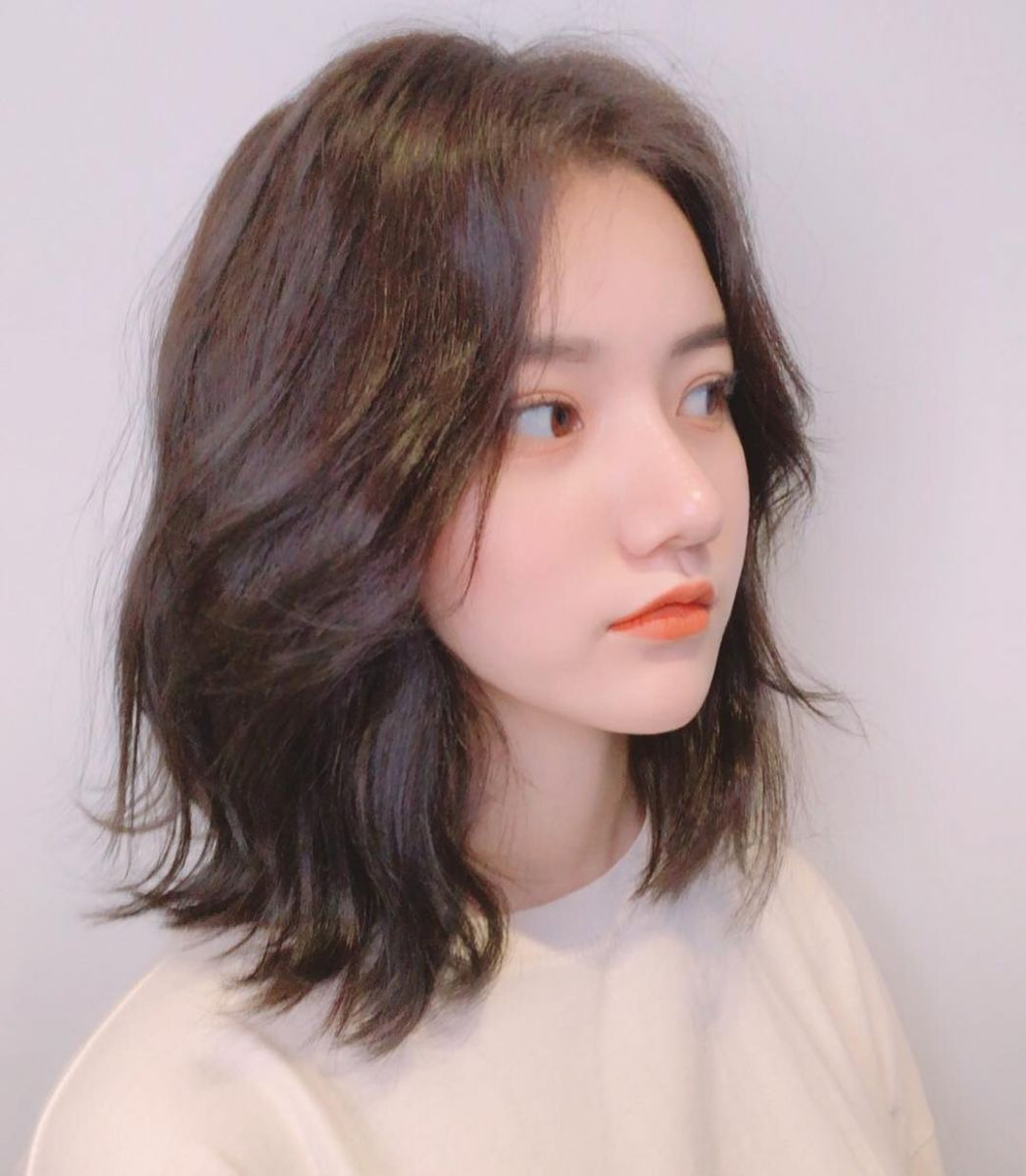 Mullet layer là sự việc lựa lựa chọn tương thích của chúng ta nữ giới mặt mũi nhiều năm