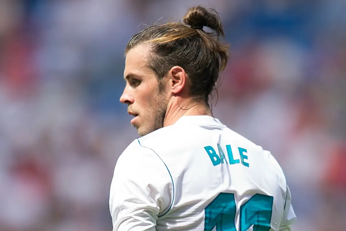 Kiểu tóc Man Bun của cầu thủ Gareth Bale 