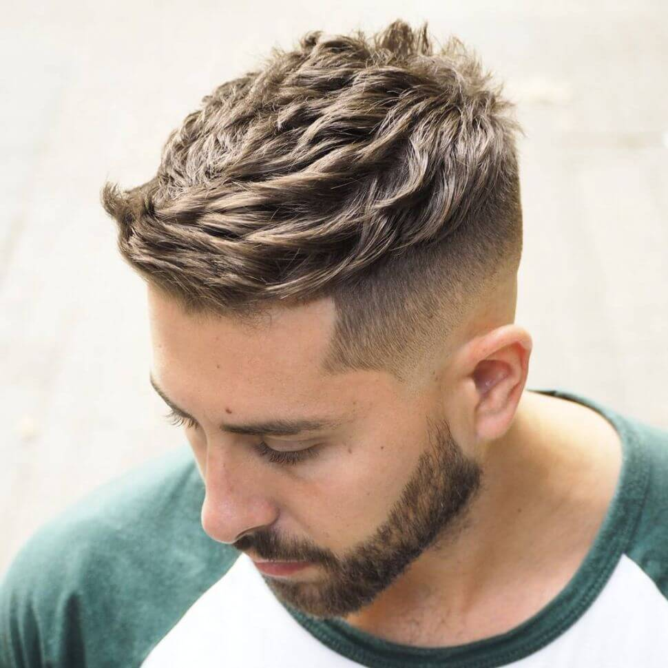 Kiểu tóc nam ngắn Short Quiff