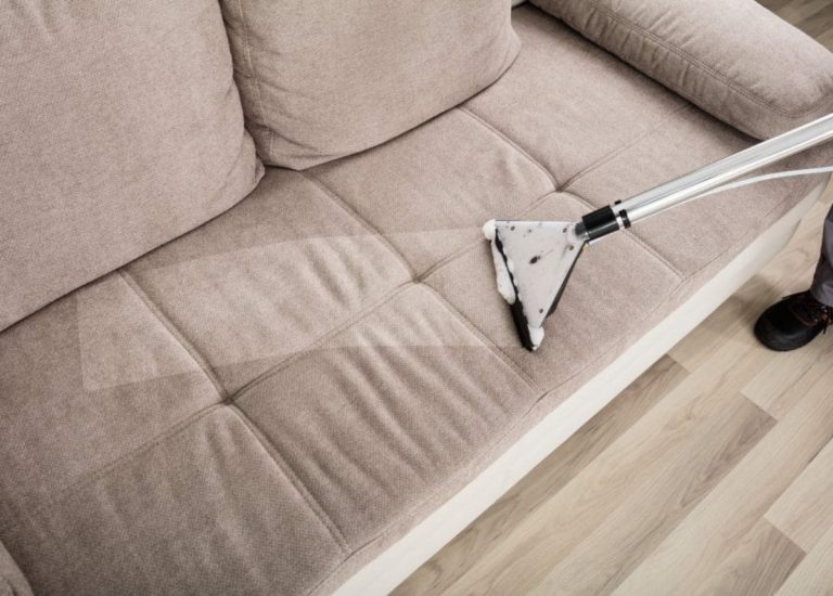 Cách tự giặt ghế sofa, địa chỉ giặt sofa tại nhà uy tín