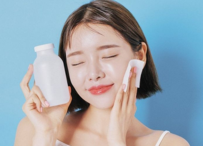 Lotion là gì? Tác dụng và cách sử dụng lotion hiệu quả nhất với da theo chuyên gia