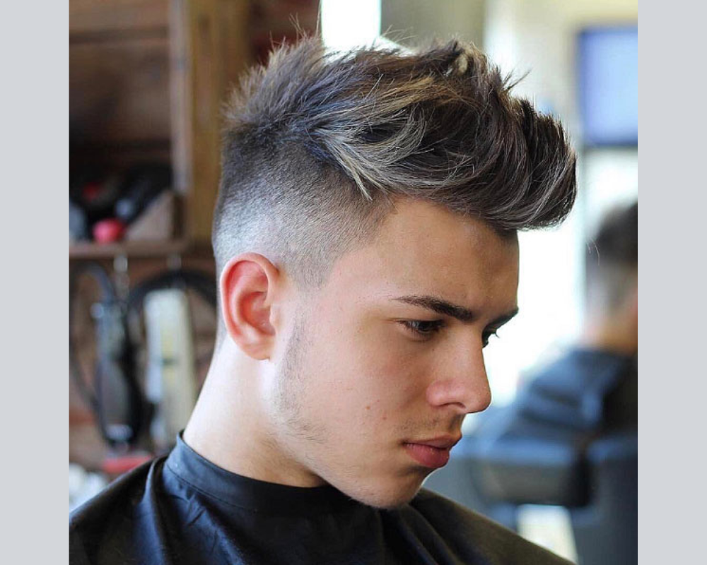 Mohican chéo vuốt cao