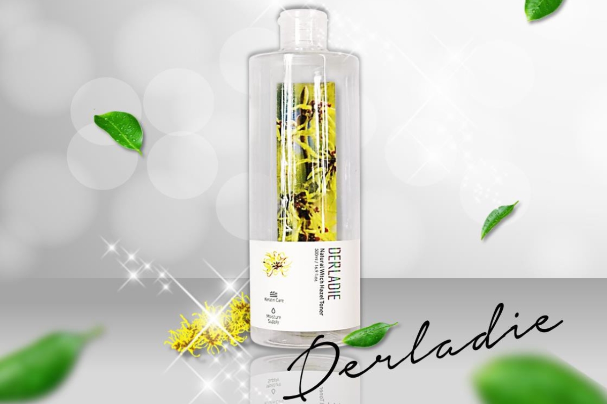 Nước tẩy trang Derladie Cleansing Water Witch Hazel 