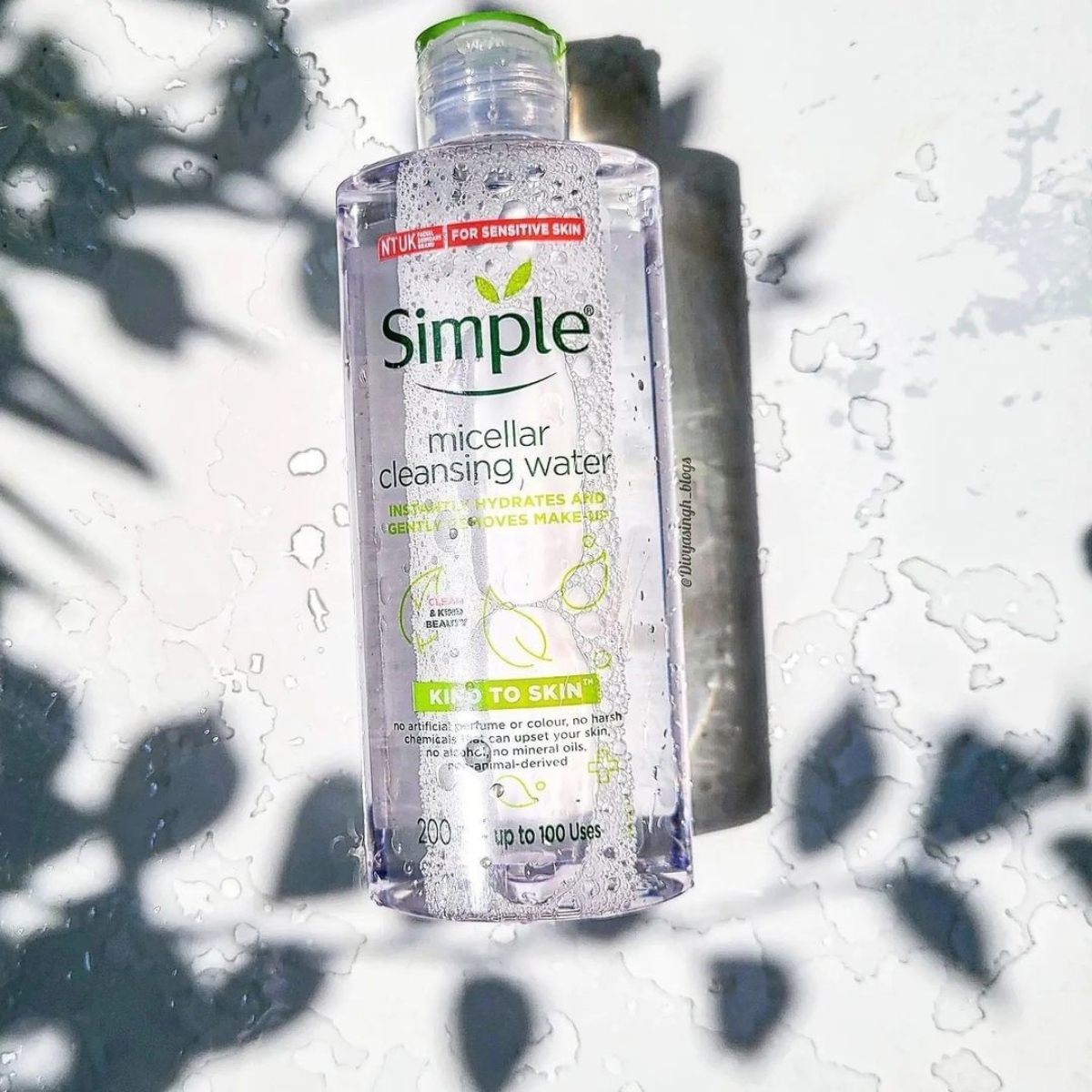 Nước tẩy trang không cồn Simple