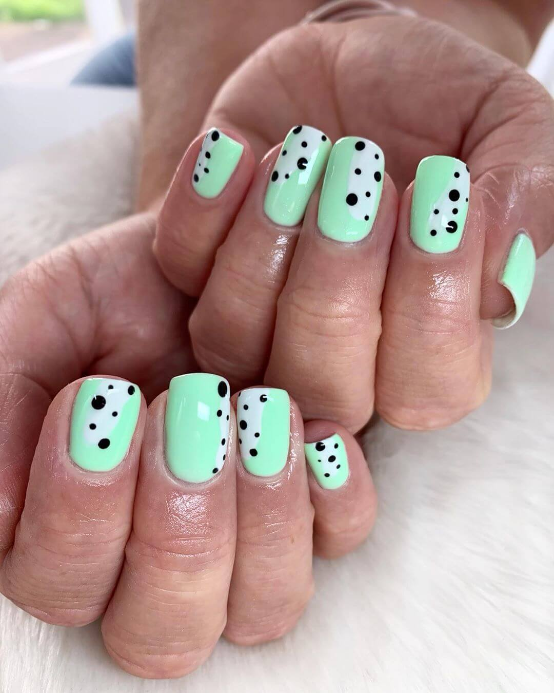 Nail xanh ngọc chấm bi