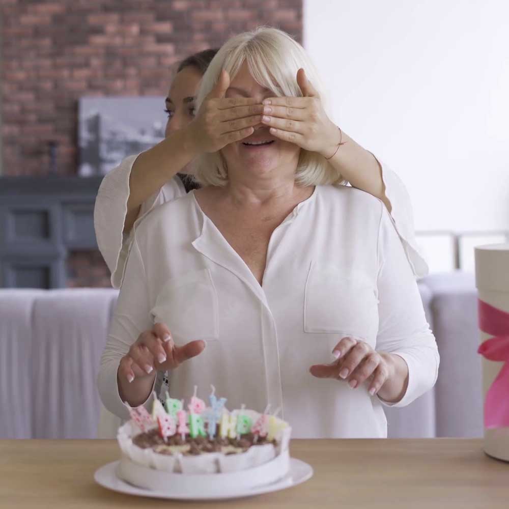 Bánh sinh nhật mang ý nghĩa bất ngờ với nhiều người mẹ