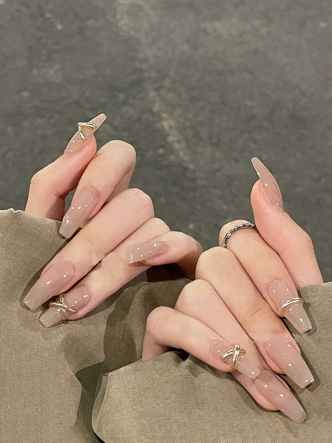 Mẫu nail Hàn Quốc dài quý phái