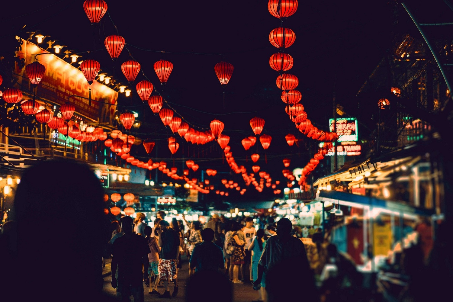 Chợ đêm Phú Quốc nhộn nhịp và sầm uất nhất