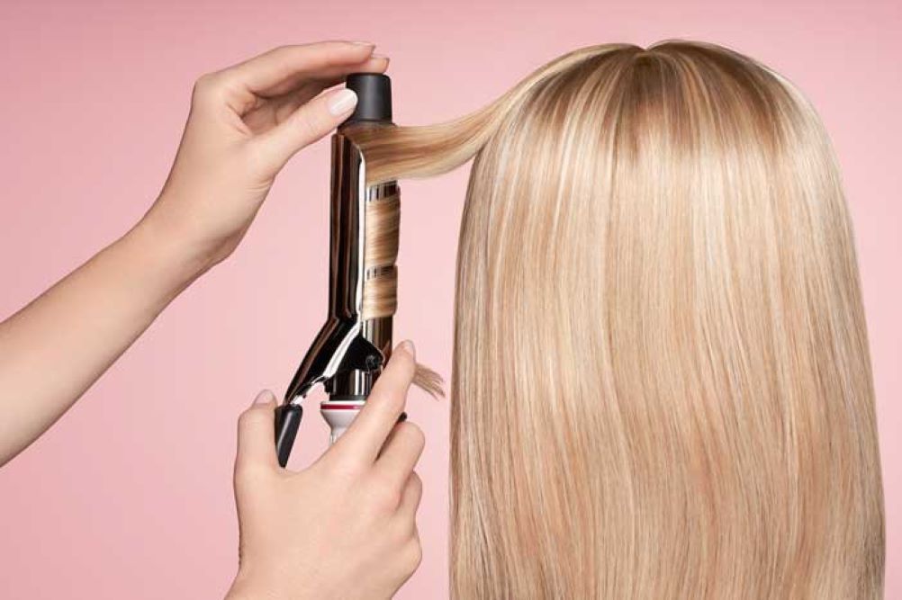 Cách giữ nếp tóc uốn bằng máy làm tóc