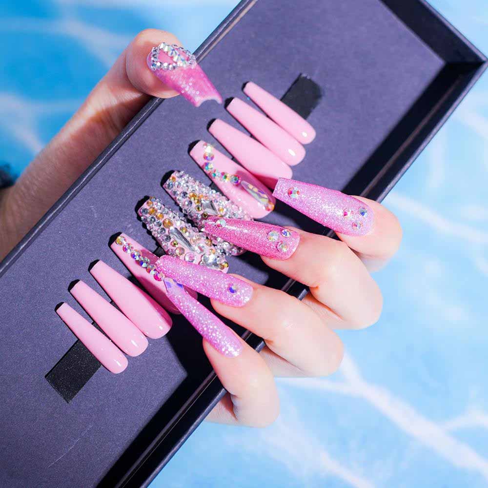 Mẫu nail phong cách nàng tiên cá 