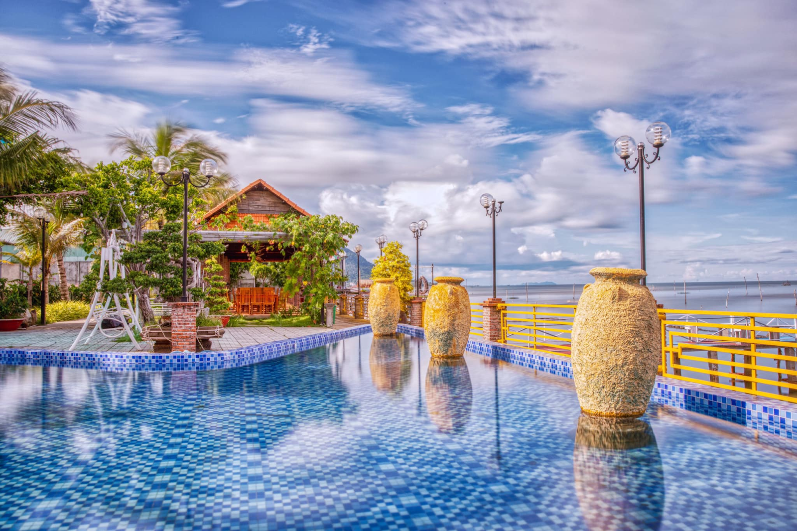 Nhà hàng Biển Xanh