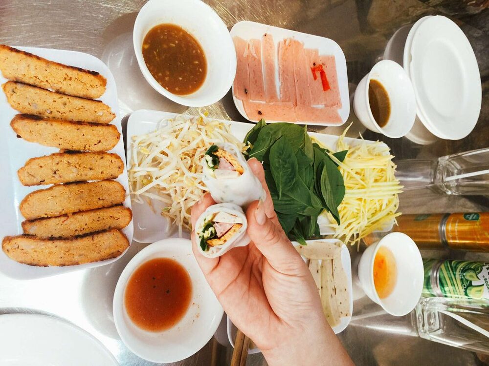 Bánh ướt chồng độc đáo tại Đà Lạt