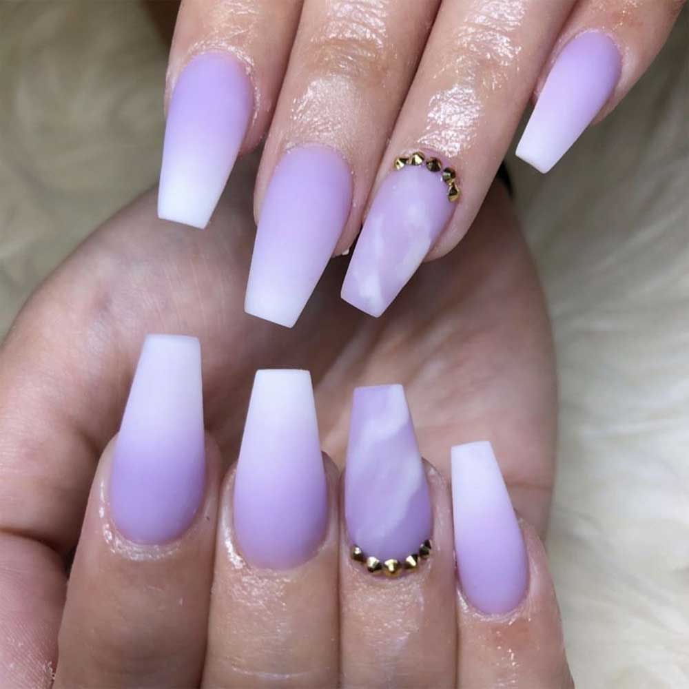 Mẫu nail đại diện cho vẻ đẹp quyền lực và vương giả