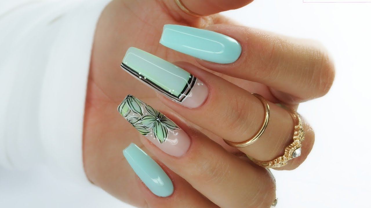 Nail xanh ngọc xen kẽ
