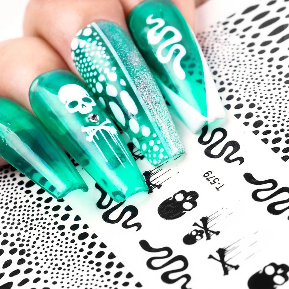 Nail xanh ngọc hoạ tiết hầm hố