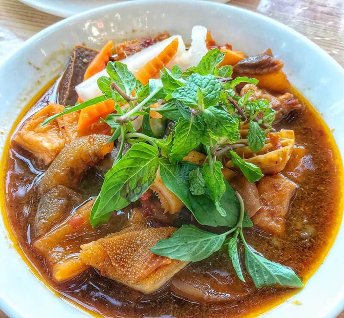 Phá lấu Đà Nẵng