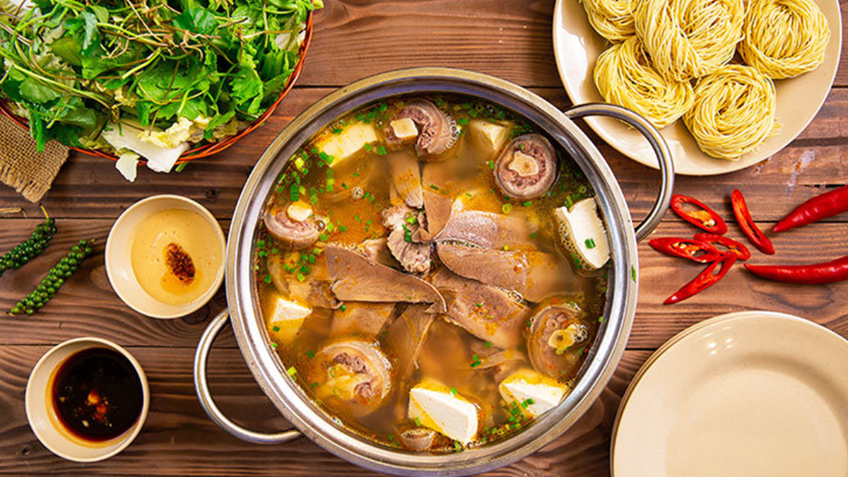 Lẩu bò Đà Lạt nổi tiếng