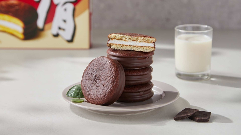 Bánh giàu đường tinh luyện và chất béo bão hòa