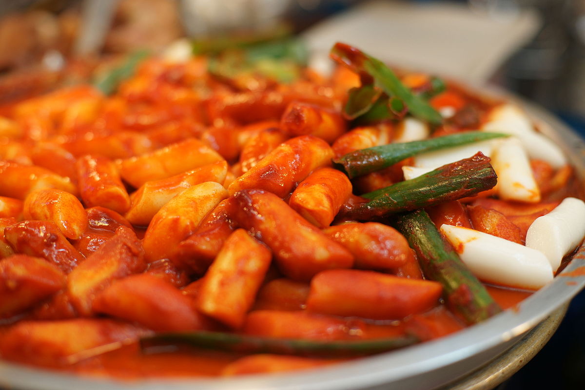 10 Cách làm Tokbokki (bánh gạo Hàn Quốc) ngon, đơn giản tại nhà | TIKI
