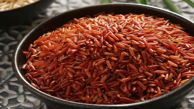 Gạo lứt chứa nhiều vitamin, chất xơ và khoáng chất tốt cho cơ thể