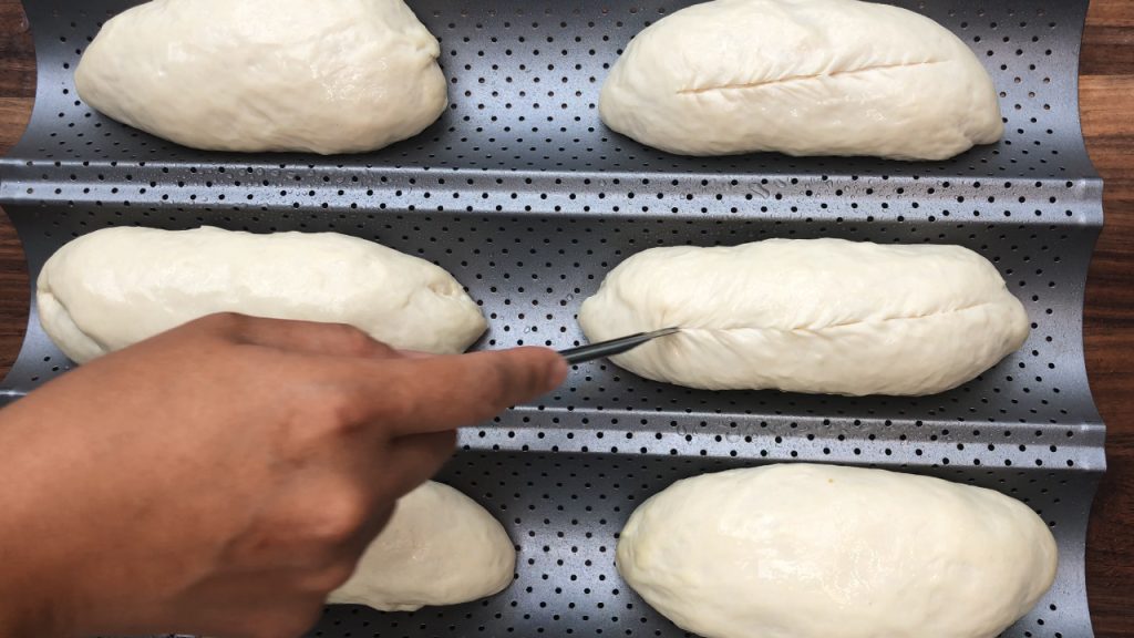 Nướng bánh mì Việt Nam bằng nồi chiên không dầu