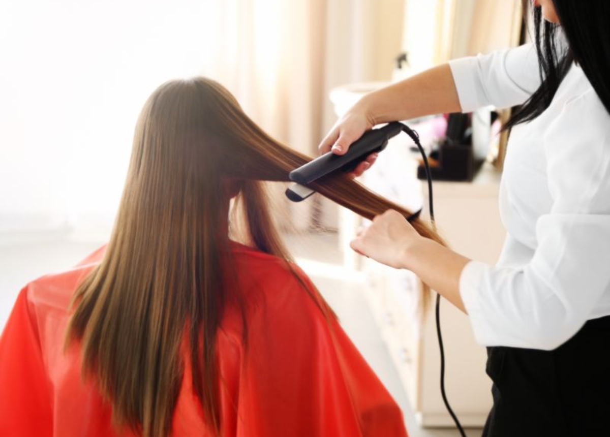 Điều cần biết về phương pháp duỗi tóc? Tác hại và quy trình thực ...