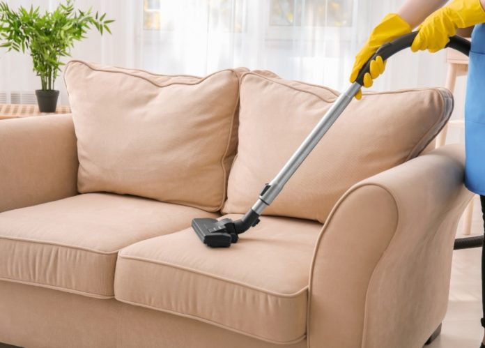 Giặt sofa tại nhà