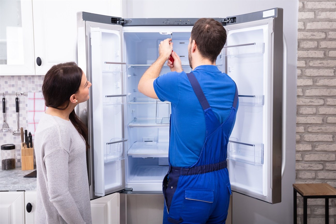 Nếu block tủ lạnh hỏng hãy gọi kỹ thuật viên để xác định lỗi do đâu nhé 