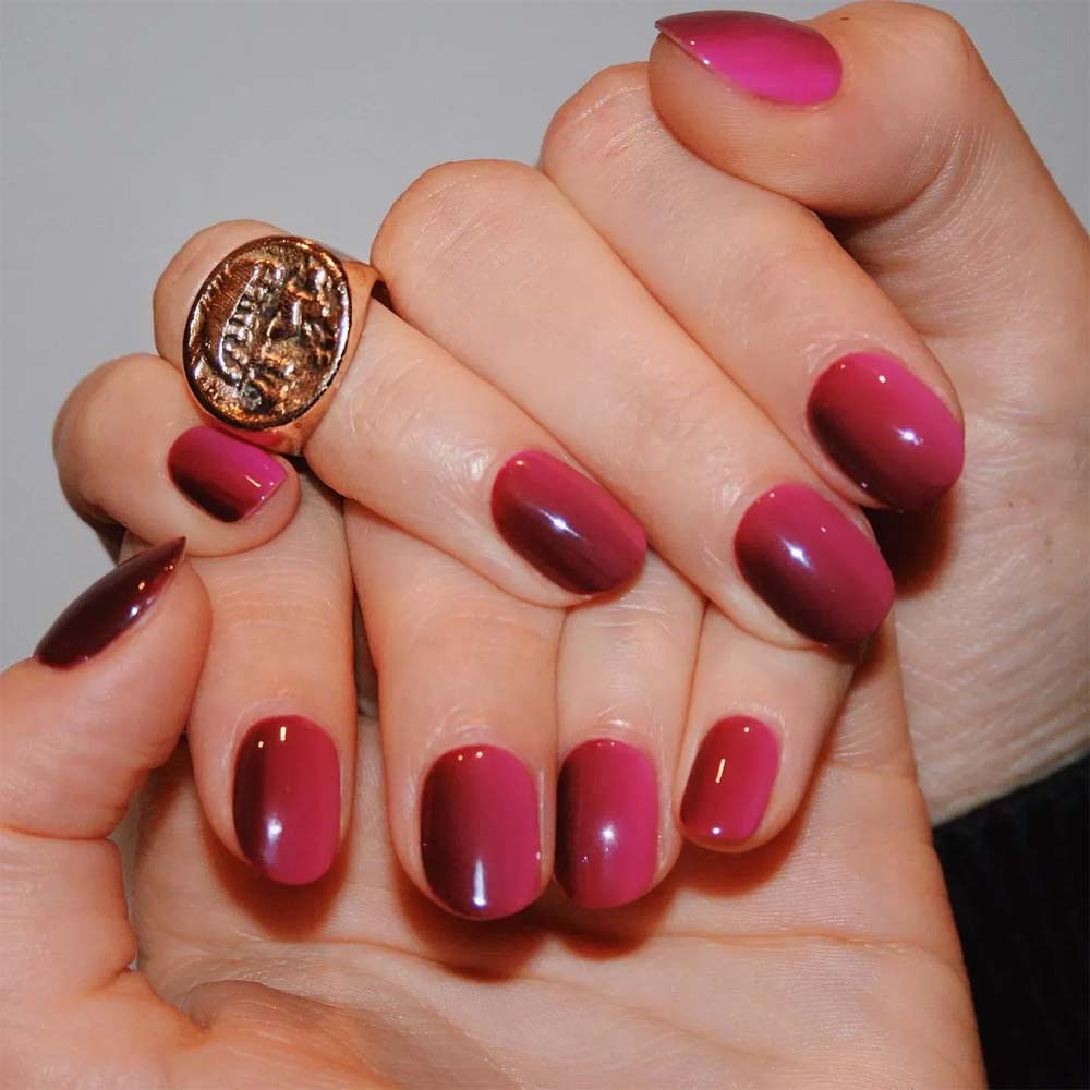 Mẫu nail ombre pha màu đơn giản nhưng nổi bật