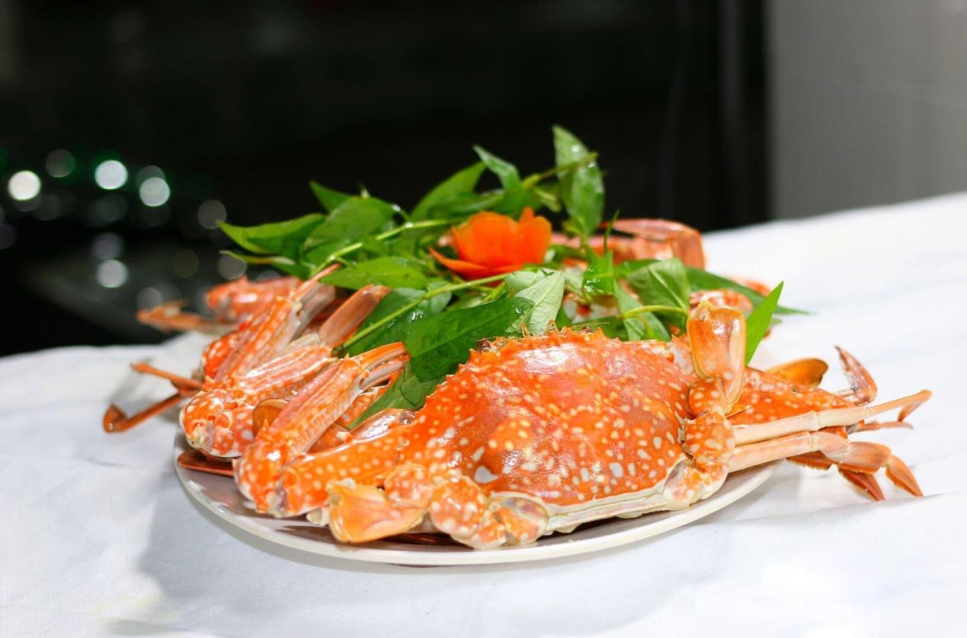Hải sản ở Hàm Ninh