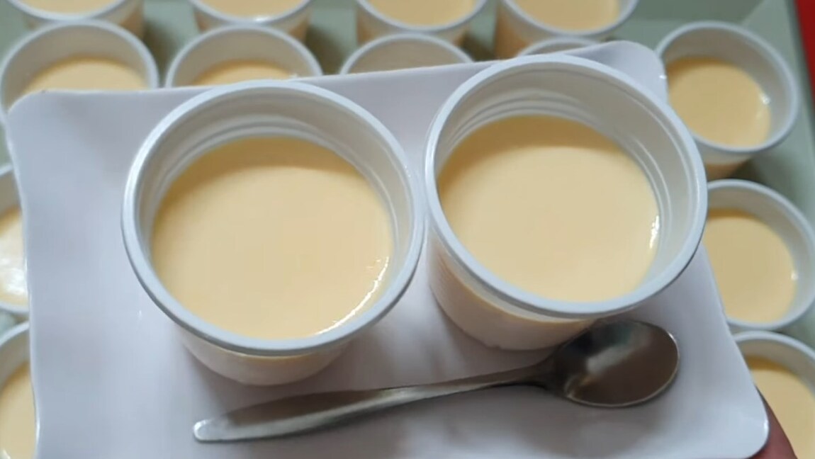 Yaourt phô mai ngọt thanh, béo ngậy