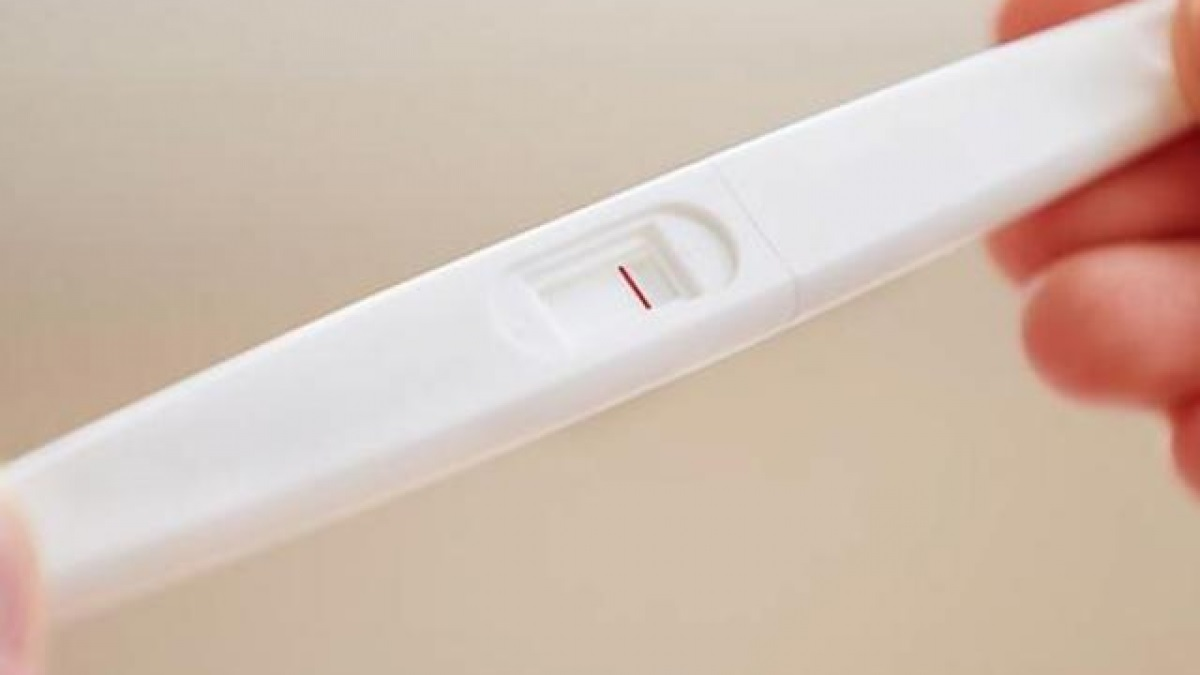 Que thử thai xuất hiện 1 vạch là dấu hiệu không có thai 