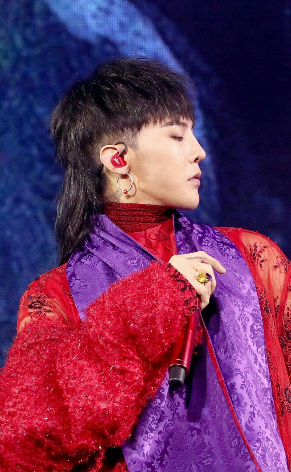 G-Dragon cực kỳ cool nhập loại tóc mullet nam