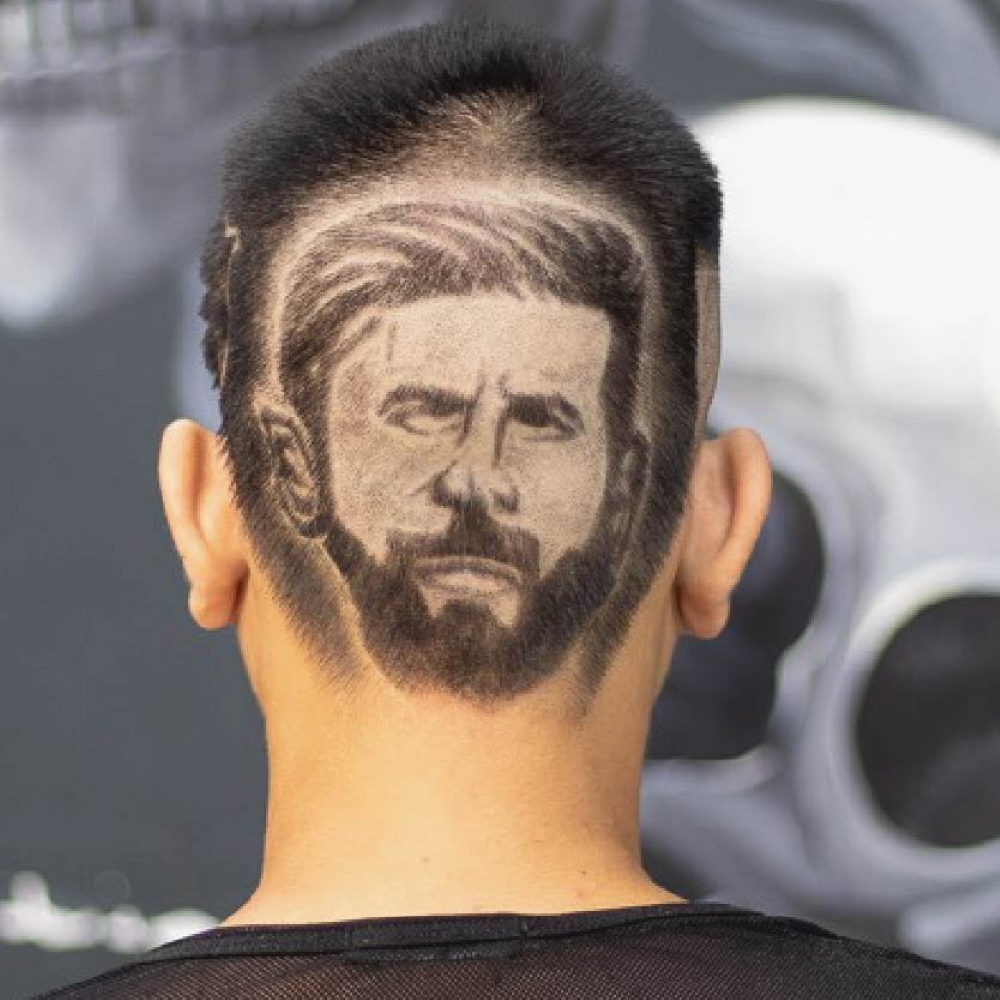 Hình hình họa cầu thủ Lionel Messi được tattoo lên tóc