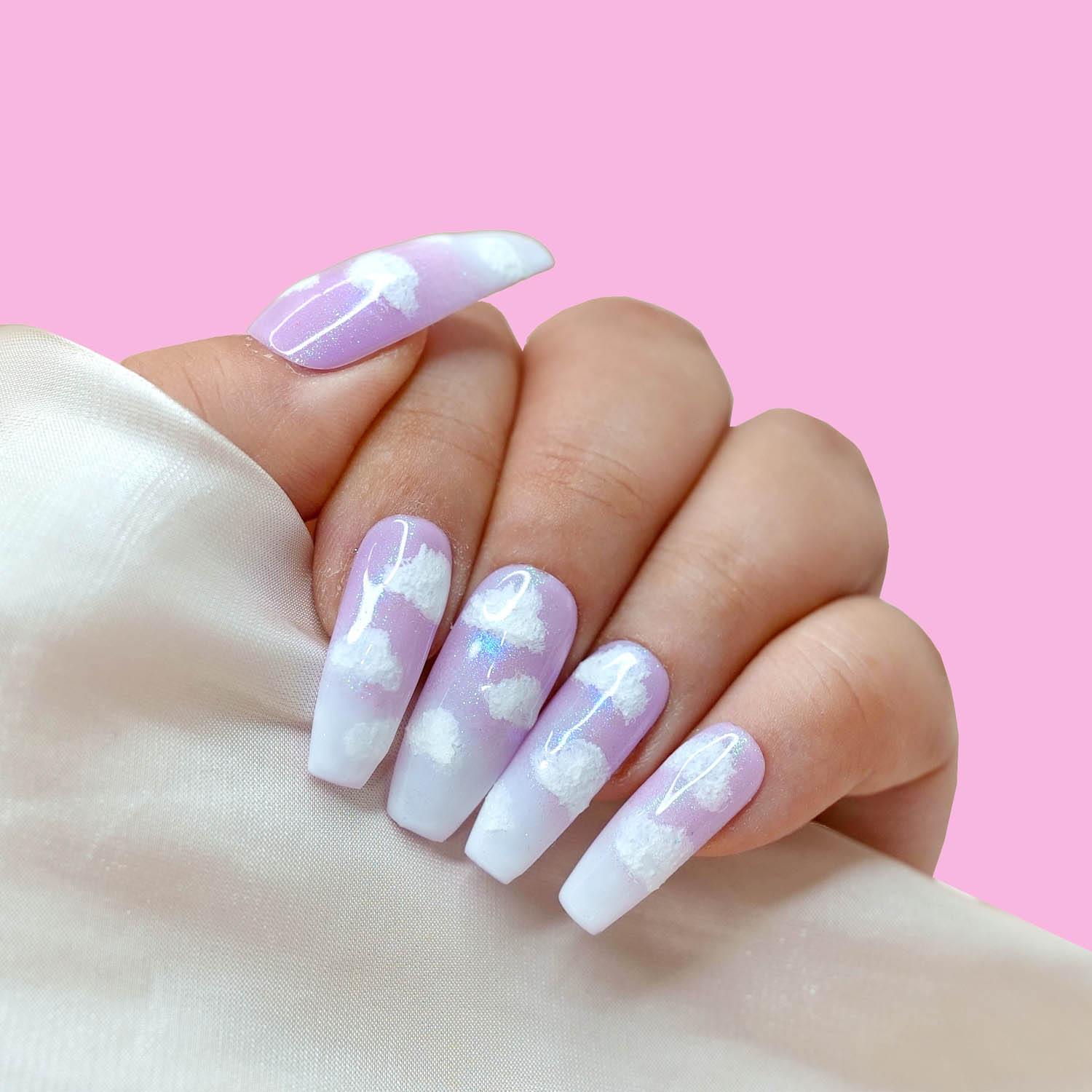 Mẫu nail mây tone tím