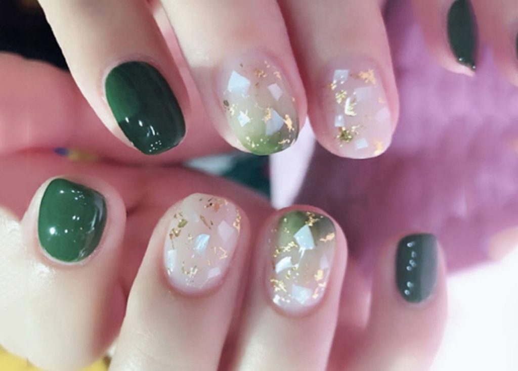 Mẫu nail xà cừ màu xanh ngọc đẹp