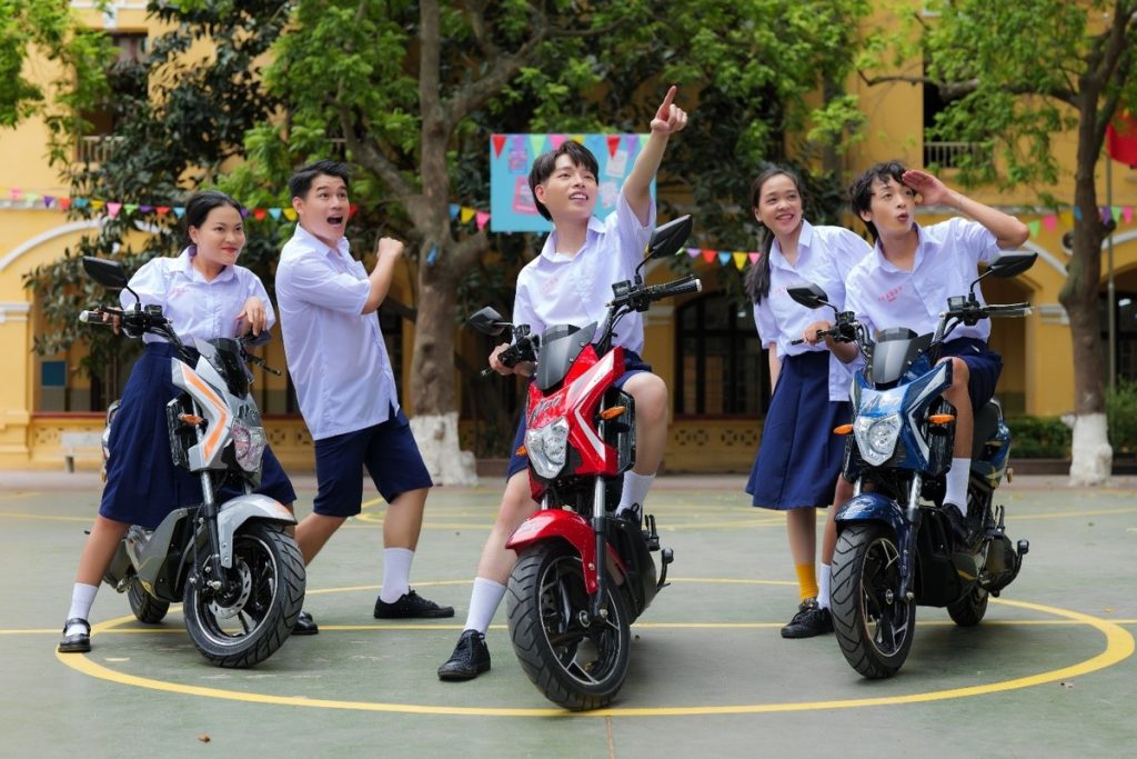 Xe đạp điện không quy định về độ tuổi người điều khiển nên có thể phù hợp với học sinh 