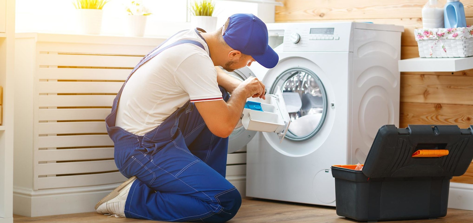 Bảo dưỡng định kỳ máy giặt Electrolux của bạn có thể giúp xác định và khắc phục các sự cố trước khi chúng gây hư hỏng nghiêm trọng cho máy