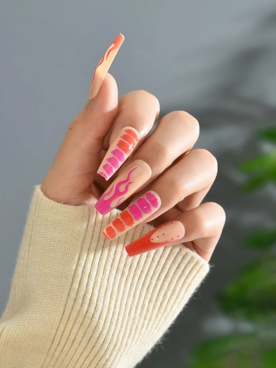 Mẫu nail lửa được dẫn đến không áp theo ngẫu nhiên quy tắc