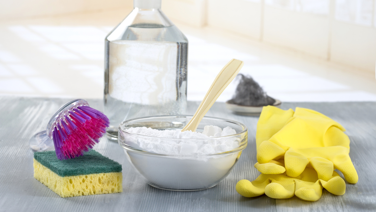Những thành phần và công cụ để thực hiện quy trình sản xuất nước rửa chén