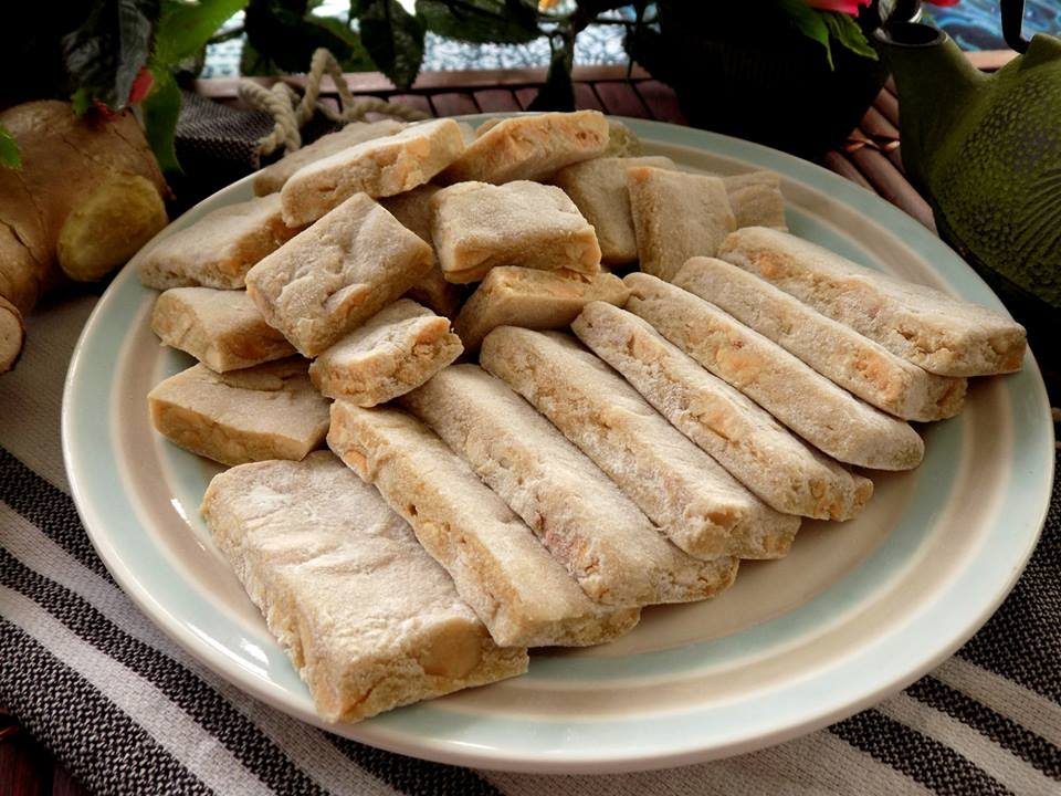 Bánh chè lam đặc sản cổ truyền thích hợp cho việc biếu quà