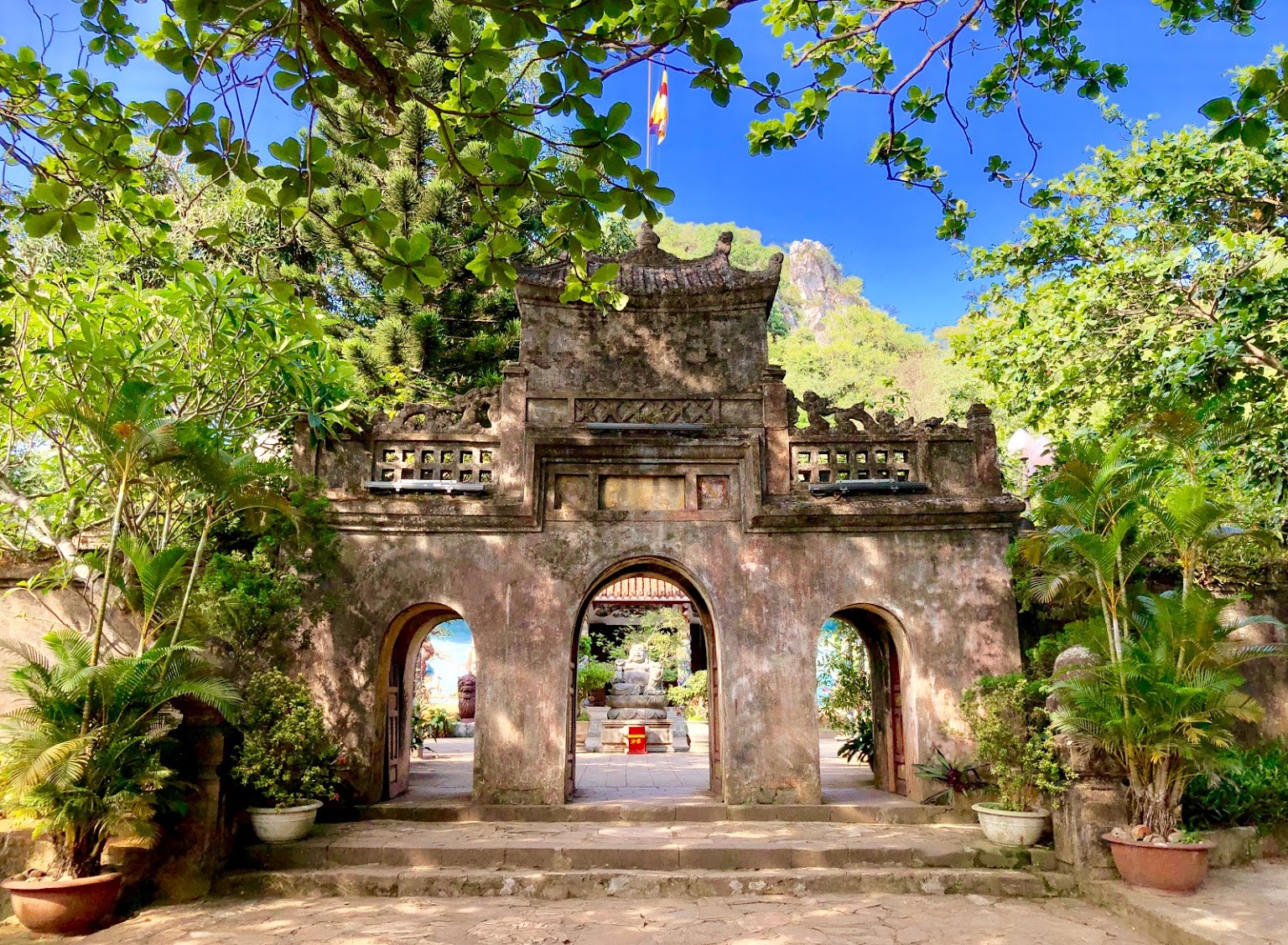 Chùa Tân Thái còn giữ được nhiều nét kiến ​​trúc Phật giáo cổ kính 