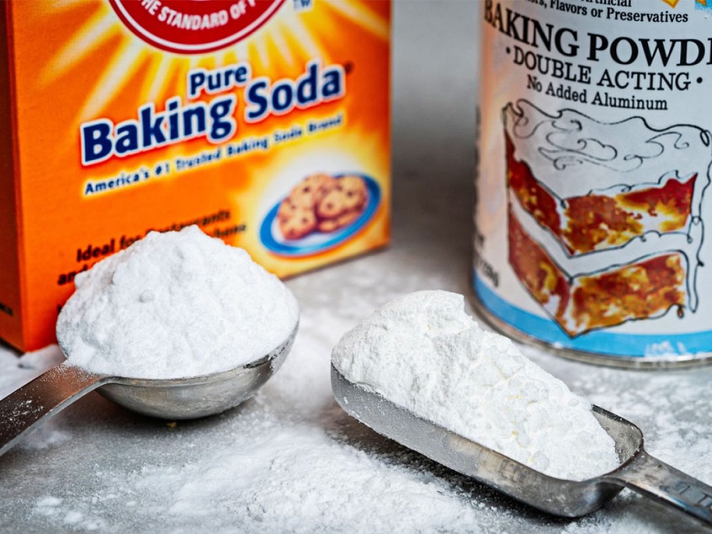 Làm thế nào vệ sinh tủ lạnh hết mùi được nhanh chóng đây? 3 Baking soda